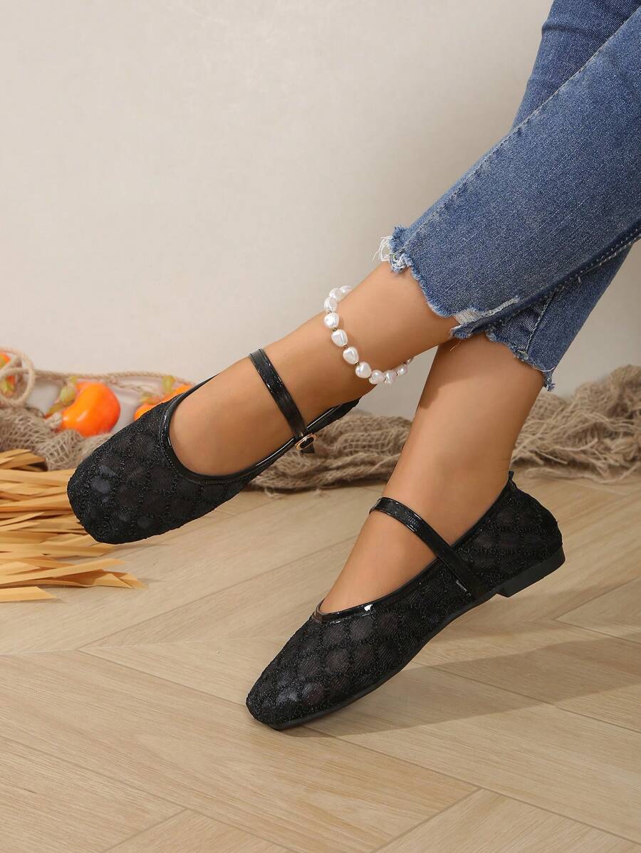 2024 Nuevos zapatos planos de mujer tipo Mary Jane con puntera redonda, tiras y malla, de verano, con diseño calado y transpirable