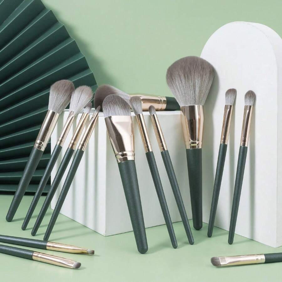 Kit Of 14 Professional Makeup Brushes Contour Blending Brushes 024-069