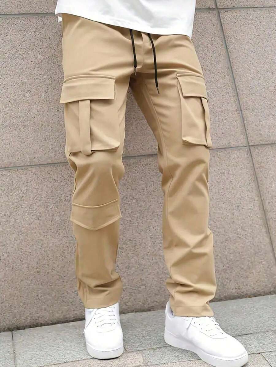 Pantalones cargo rectos de unicolor con cordón y bolsillos para hombre