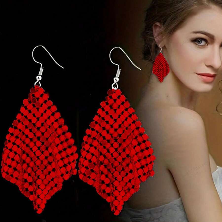 Elegante, luxuriöse Ohrringe im Stil von Kettenanhängern mit Tastatur-Maserung, Eisen-Schmuck für Nachtclubs, Festivals und Karneval