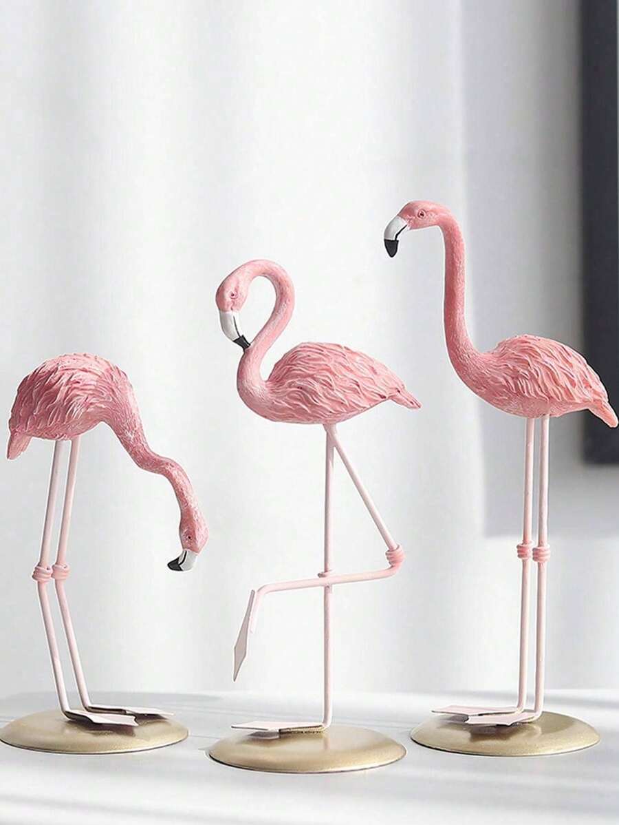 1pc Resin Flamingo Decor, Creative Ornament, Lightweight And Luxurious, Home Living Room Desktop Accessory