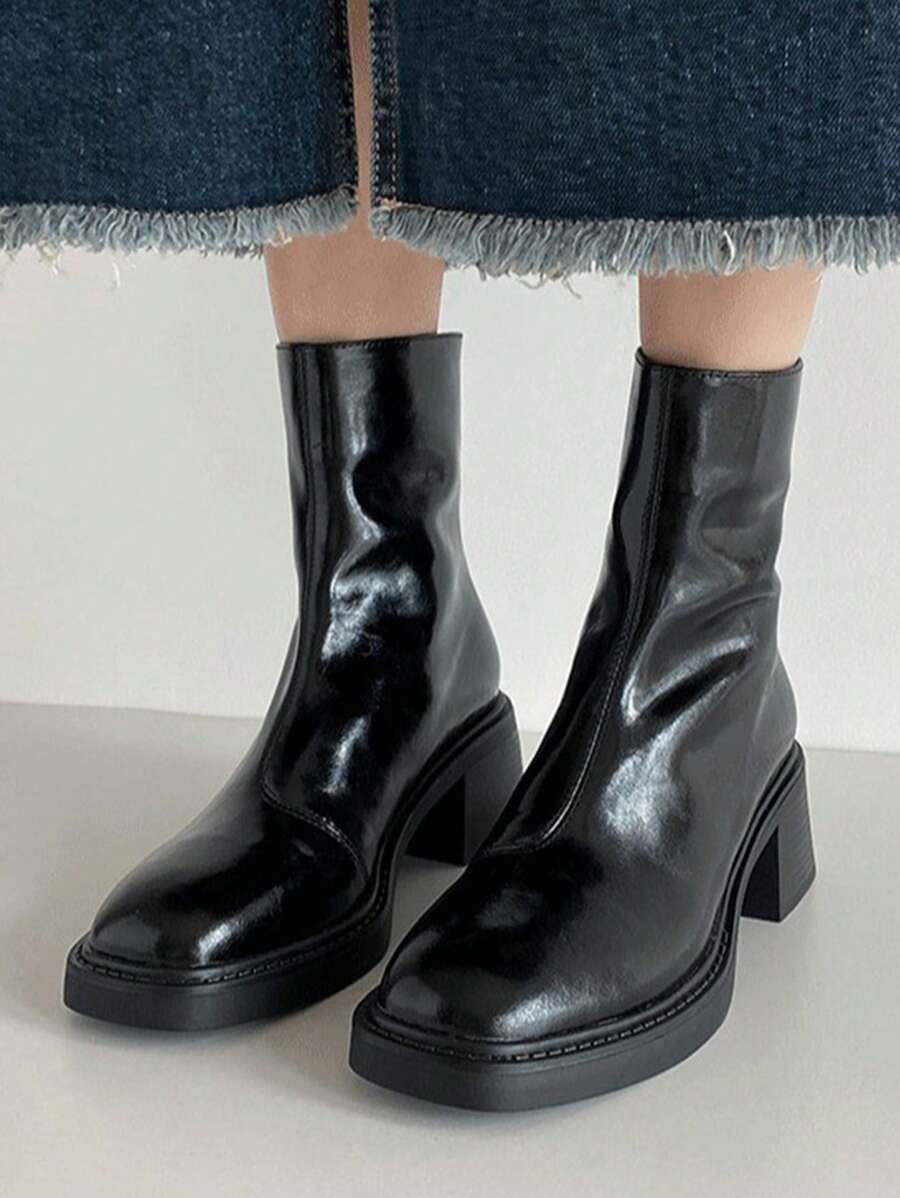 2024 Spring & Autumn Women's Ankle Boots Thick Heels Mid Heels Retro Boots Boots Ankle Boots Chelsea Boots Slim Boots