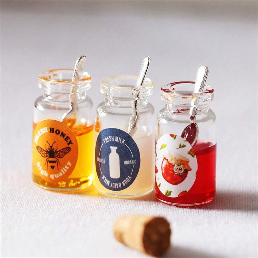 2 piezas de decoración miniatura para diorama de leche, miel, mermelada de fresa y musgo, modelo de juguete de comida a escala 1:12 para casa de muñecas, regalo de Navidad