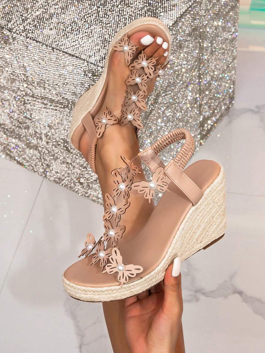 Sandalias de plataforma de lino y cuerda para mujeres con decoración de mariposa y perla, correa elástica, estilo casual de vacaciones