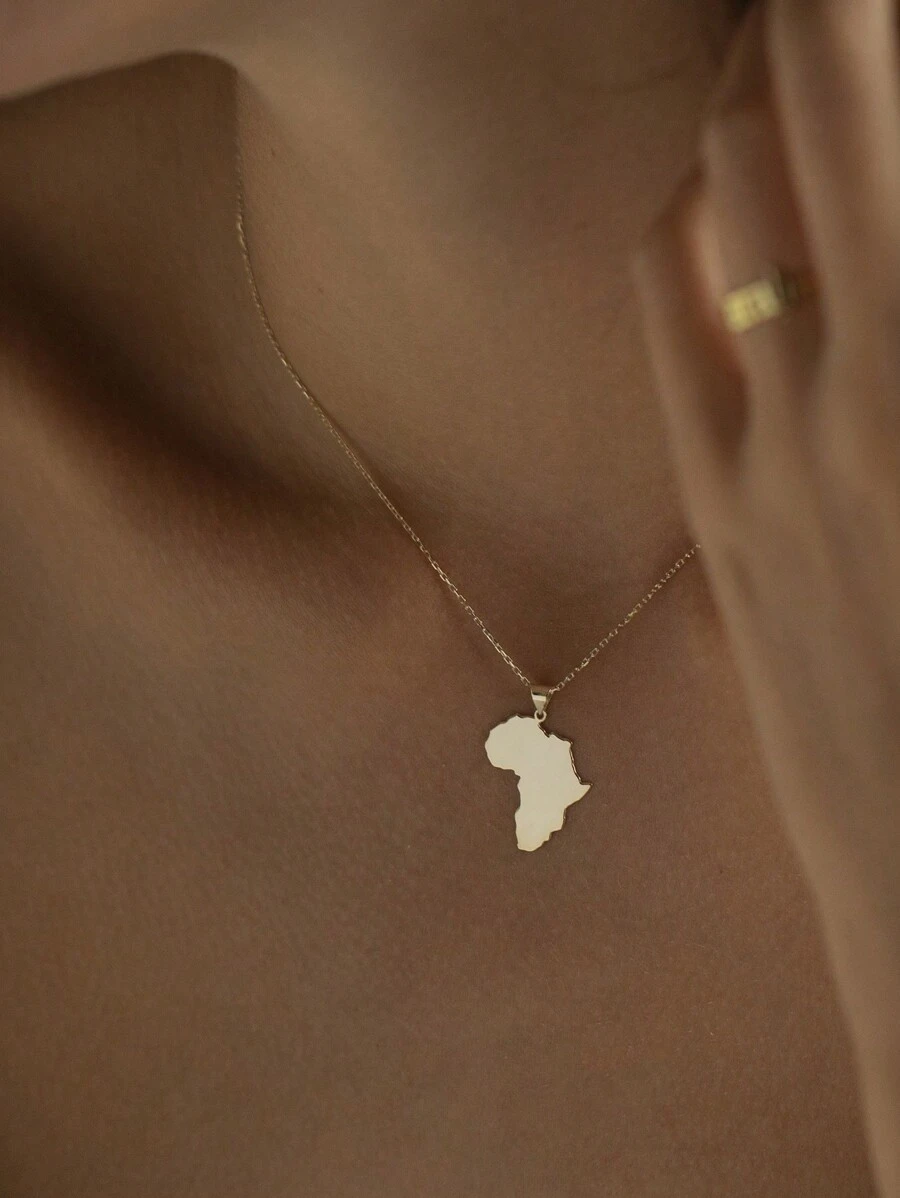1 pièce Collier pendentif à la mode en acier inoxydable doré en forme de carte de l'Afrique, bijou inaltérable convenant pour un port quotidien, cadeau de Noël pour femmes
