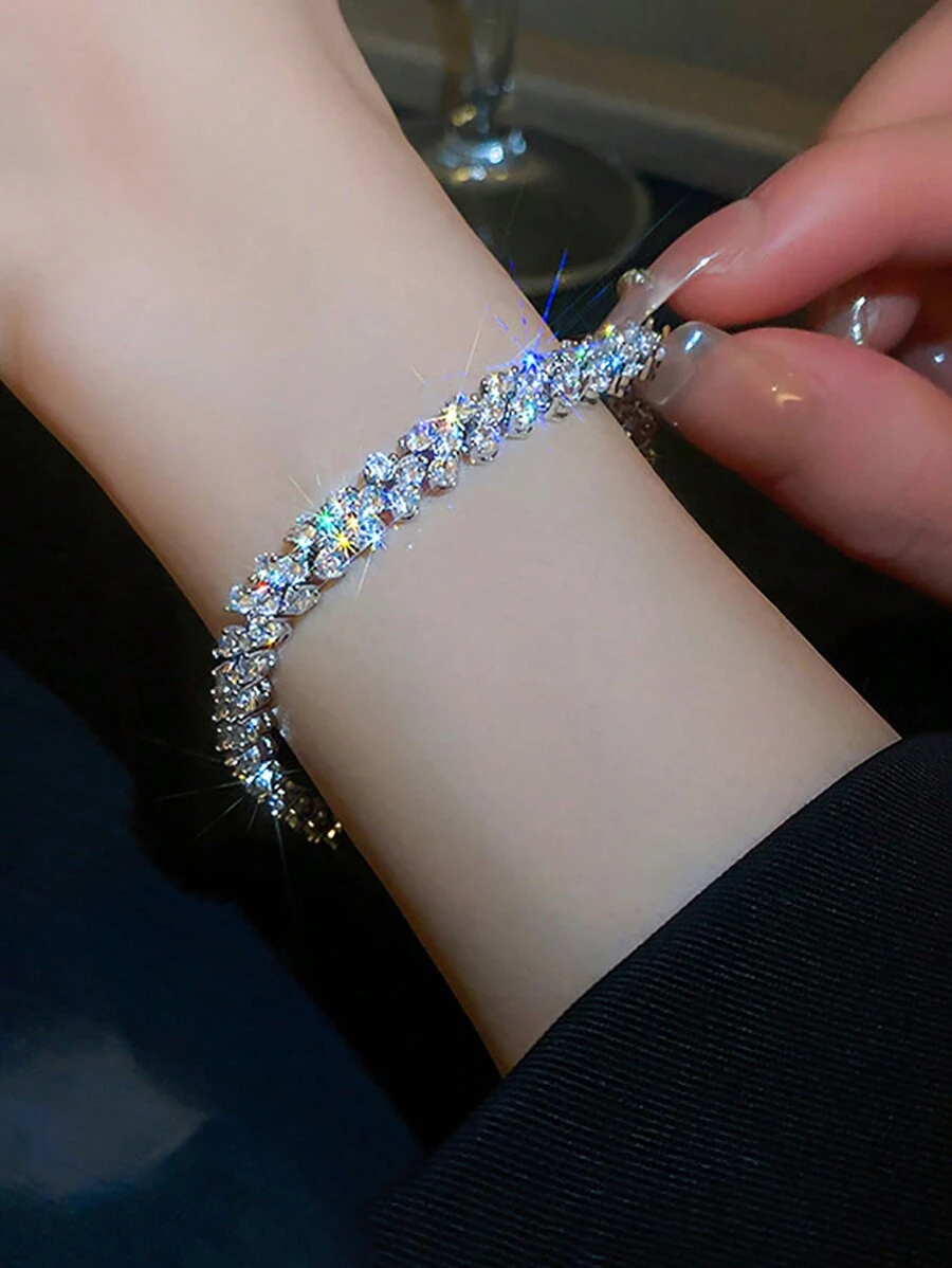 1 pièce Bracelet romain de luxe léger, ensemble de bracelet de luxe haut de gamme avec cœur en zircone et strass, bijoux de mariée