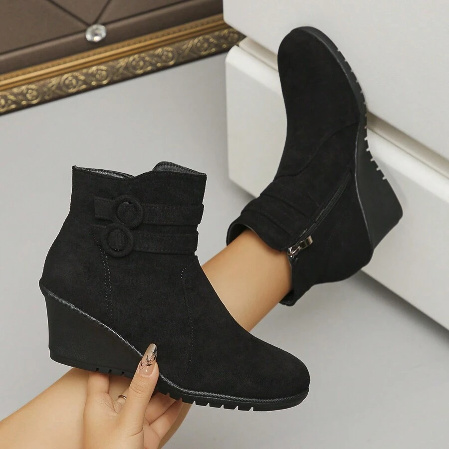 New Winter Women's Wedge Platform Short Round Toe Fashion Outdoor Black Boots,Fashion Match Hoodies