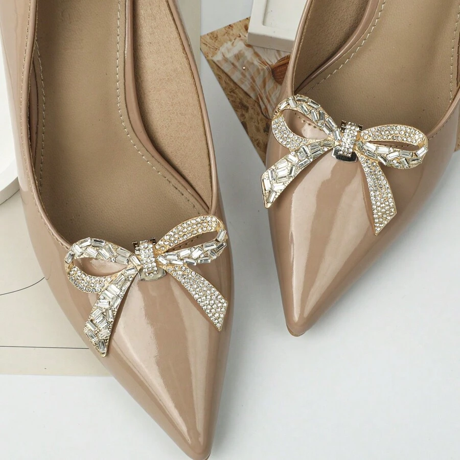 1 Pair (2pcs) Removable DIY Faux Pearl & Rhinestone Decor Butterfly Shaped Fashion Elegant Shoe Accessories In White, Apricot, Black, Orange, Red For Women High Heels And Pumps