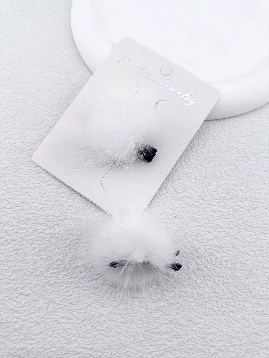 2pcs/Card Women's 4cm Solid Color Mink Hair Ball Hair Clips, Suitable For Everyday Use,Hair Accessories,Hair Barrettes Claw Clips