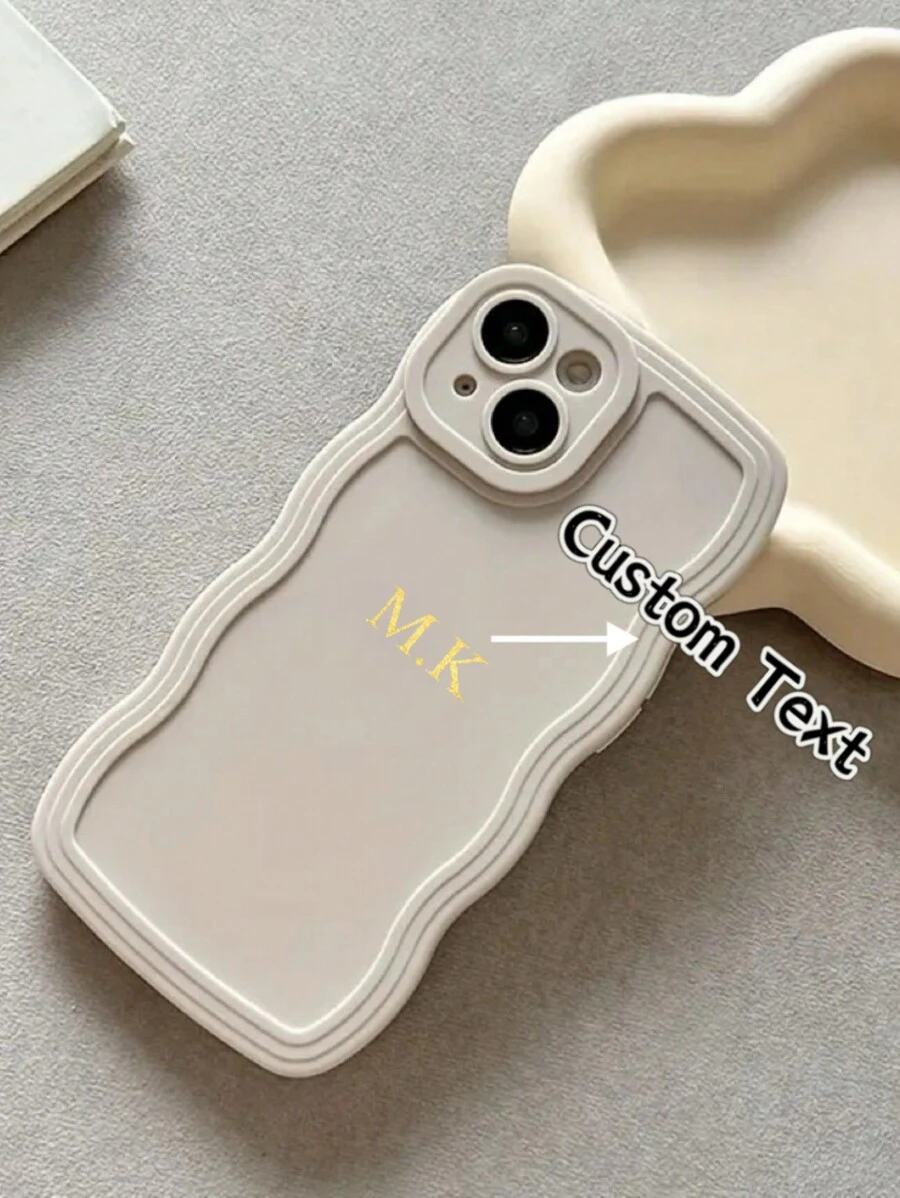 1pc Personalized Wavy Creative Phone Case, Customizable Letter Name Design, Minimalist Chic Couples Phone Case Soft Cover For IPhone 16 15 14 Pro Max 13 12 11 Plus, Suitable For Valentine's Day, Birthday, Holiday Gifts For Him/Her, Anniversary Wedding Gifts For Parents (TPU, Foil Stamping)