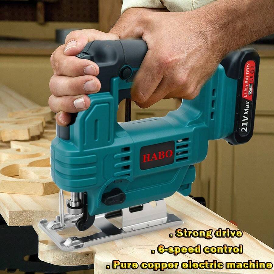 Tronçonneuse sans fil 21V, scie incurvée, outil électrique de coupe de bois et de métal de jardin, lame de scie à bois et lame de scie à métal équipées de deux batteries, convient pour le travail de coupe de jardin et en extérieur