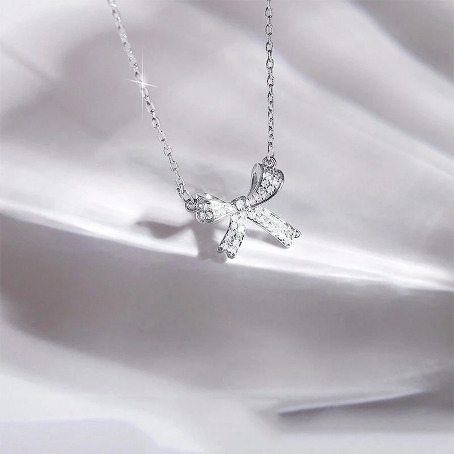 1pc Bow-Knot Necklace, Women Luxury Necklace Design, Collarbone Chain, INS Style Neck Chain, Elegant Necklace For Daily Wear, Party & Street, Available In Gold & Silver Color Valentines,Mom,Mother,Mother's Day,Gift