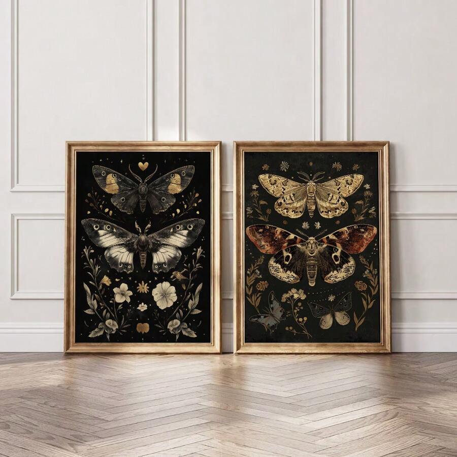 Lot de 2 affiches artistiques sans cadre au style gothique avec des motifs floraux botaniques et des papillons/papillons de nuit. Style esthétique sombre, académique, bohème. Peinture sur canevas minimaliste florale pour décoration de dortoir, appartement, salon, chambre à coucher, maison