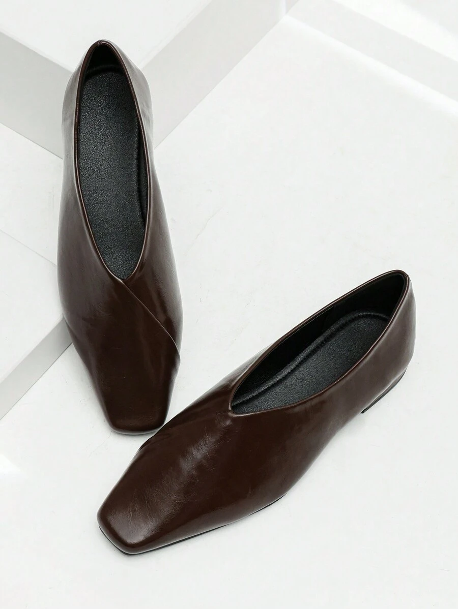 1 Pair Fashion Ladies Slip-On Loafers, Coffee Color, Casual British Style Versatile Flat Shoes