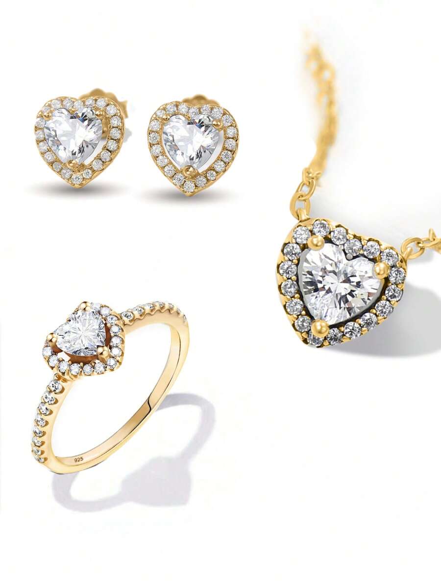 1 pièce collier en argent pur, 1 paire de boucles d'oreilles en argent pur et 1 pièce bague en argent pur, parée d'un design anti-allergénique avec des éléments de cœur passionné et d'amour, assortis à un cubic zirconia cubique de forme carrée simple mais élégant, mettant en valeur votre raffinement, votre romantisme et votre élégance polyvalente.