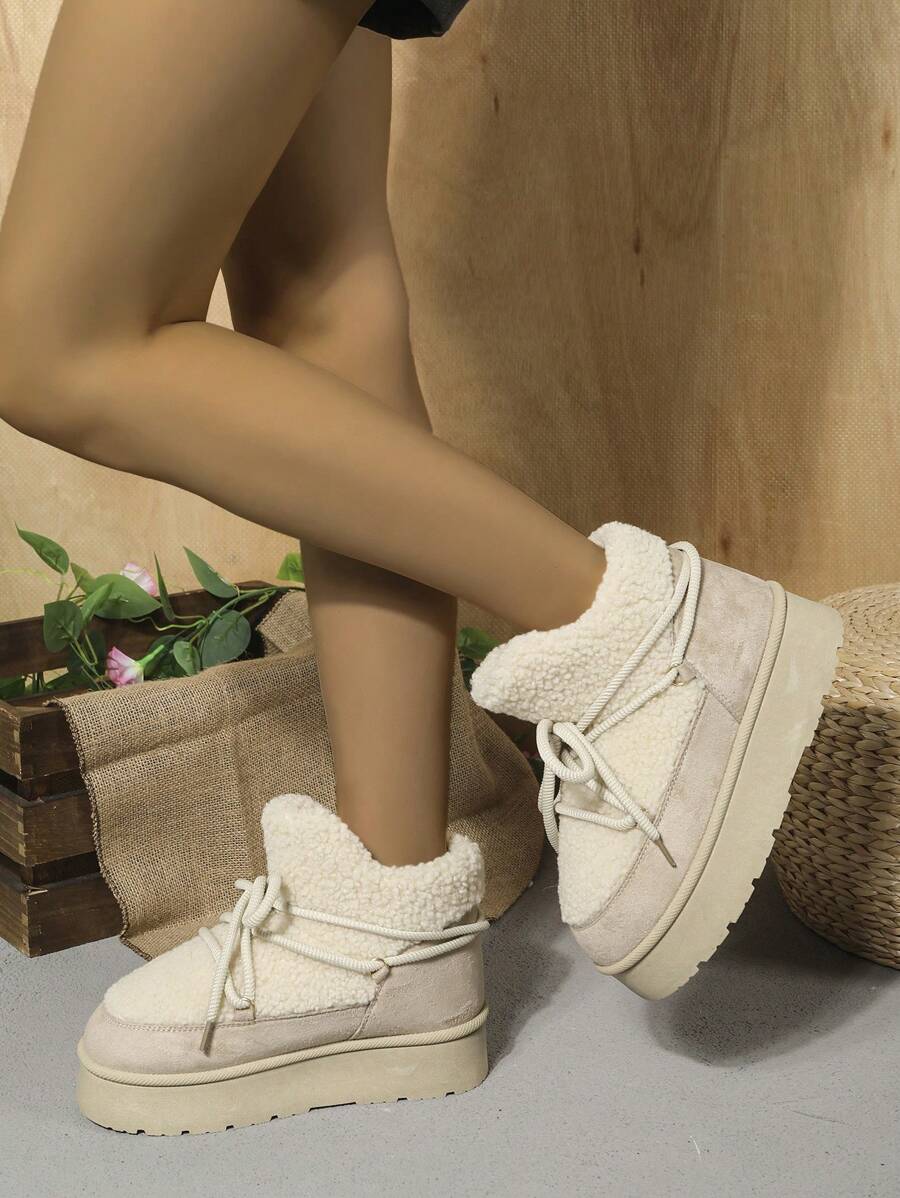 Ideal com calças, novas botas de neve antiderrapantes com forro térmico quente para mulheres no inverno, estilo curto