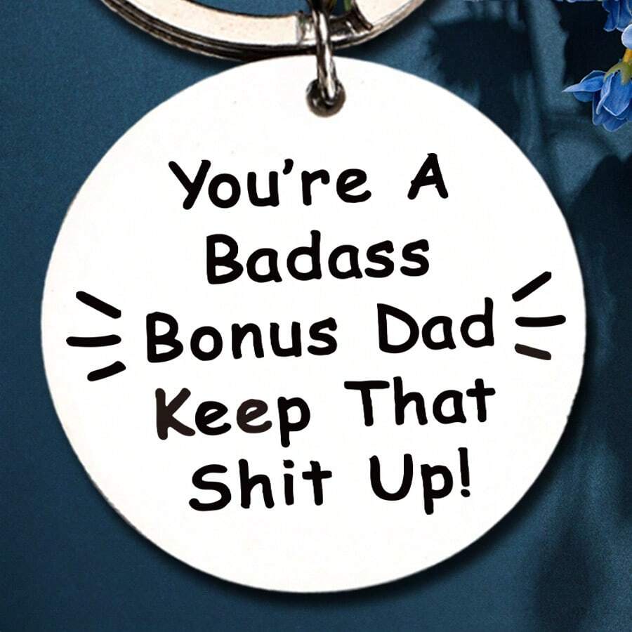 1 pièce Porte-clés en acier inoxydable << Forever Stepfather » - Cadeau parfait pour la fête des pères pour les beaux-pères