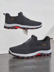D16 Black