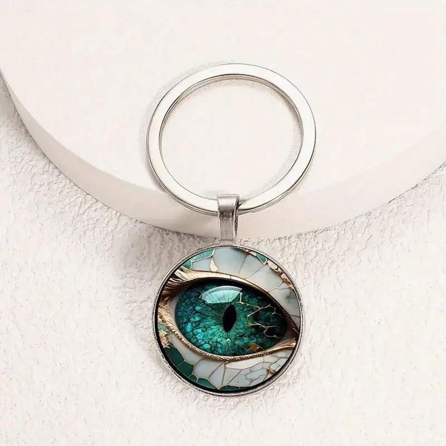 Vintage Stil Schlüsselanhänger aus Zink-Legierung mit mystischem Augen-Design - einzigartiges Modeaccessoire für Männer, perfektes kreatives Geschenk als Autoschmuck oder Taschenanhänger