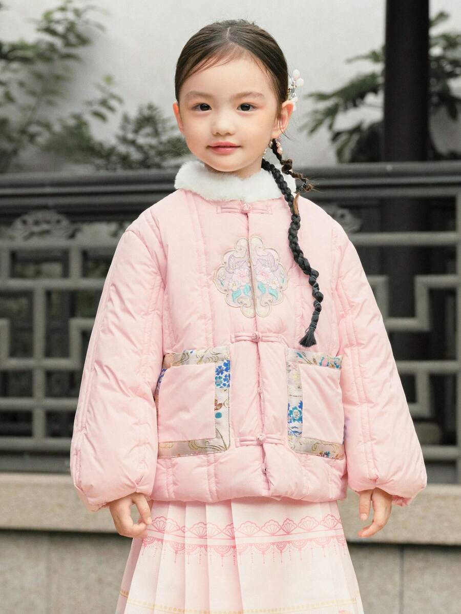 Balabala Girls' New Chinese-Style Padded Coat Embroidered Winter 2024 Collection