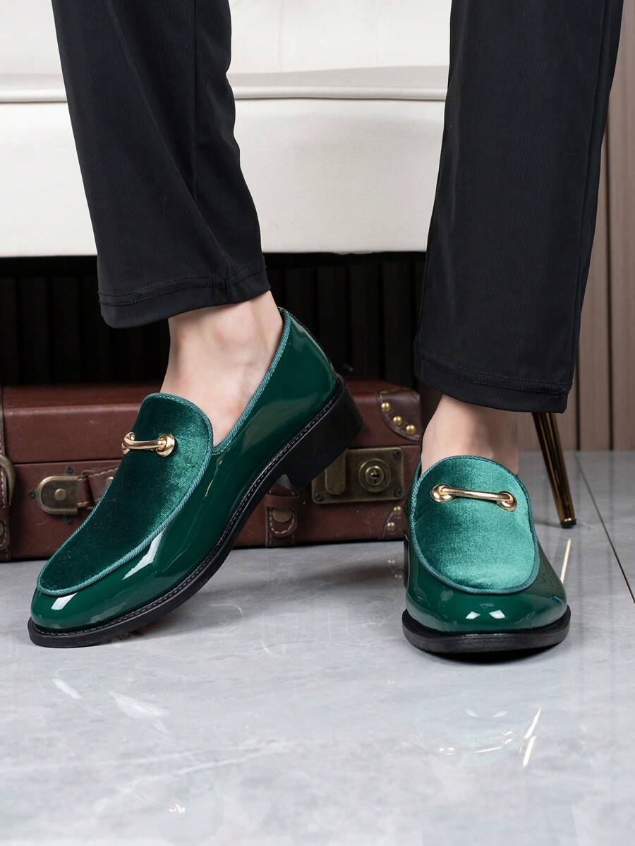 Men Shoes For Party Green Patent Shoe For Men Elegant Italian Shoes Men Slip On Loafers Male Plus Size Point Toe Velvet Shoes Black