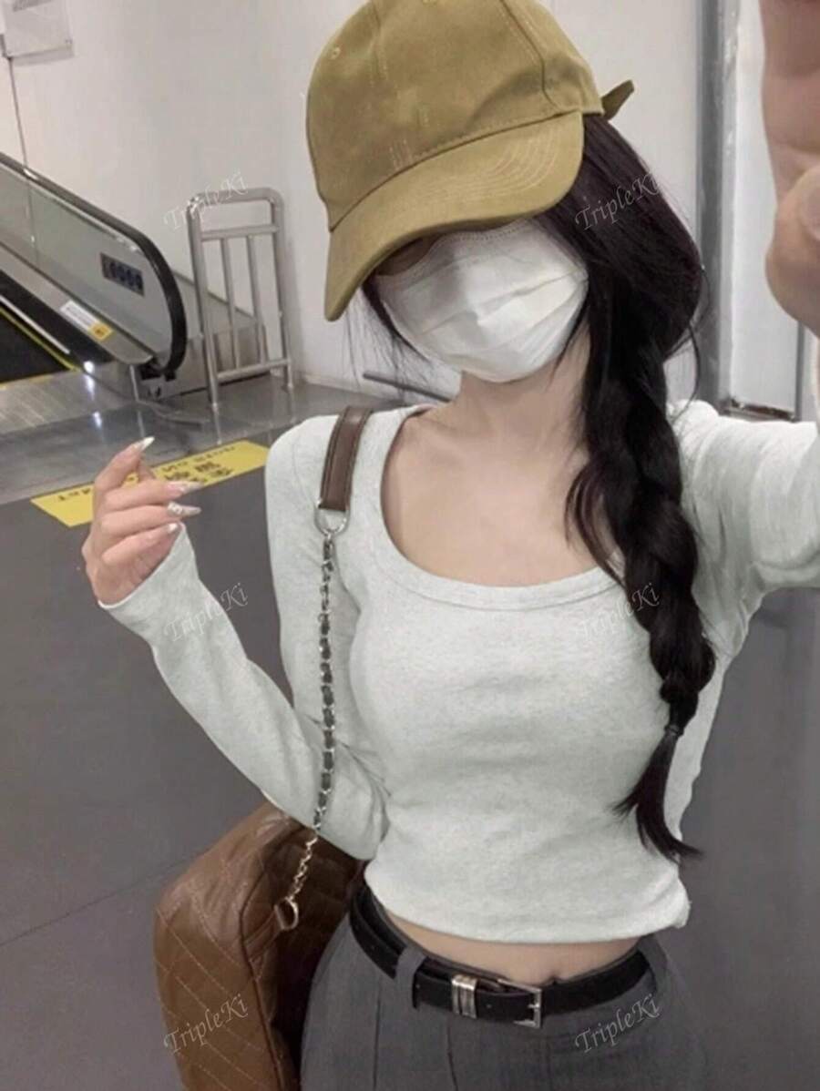 Sweet & Spicy Slim Fit Cropped Camisole Top For Women, U-Neck Long Sleeve, Spring & Autumn New Arrivals