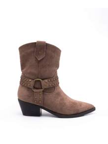 Taupe