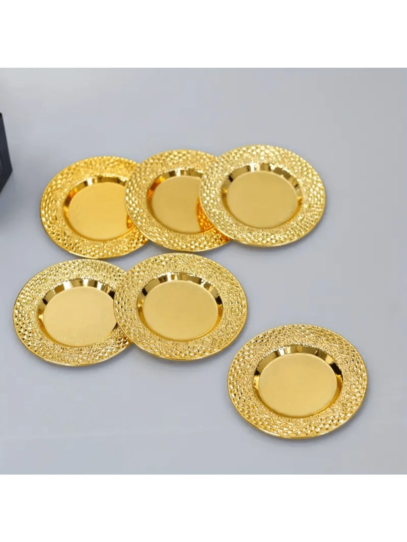 4pcs- Style Solid Patterned Coasters - For Thanksgiving And New Year Celebrations - Hand Washable, Polished Metal, Made Of Stainless Steel, Gifts For Loved Ones And Friends
