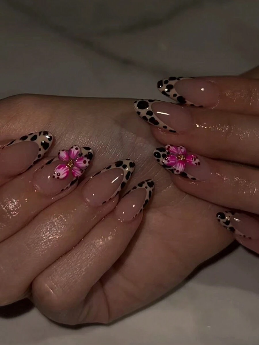 24pcs Short Almond Shape Press On Nails Set Acrylic Nails Nude French Leopard Print Flowers Fake Nails Nails Manicure Set Detachable Full Cover Long Lasting Includes 1sheet Adhesive Tabs & 1pc Mini File Perfect For Everyday Wear