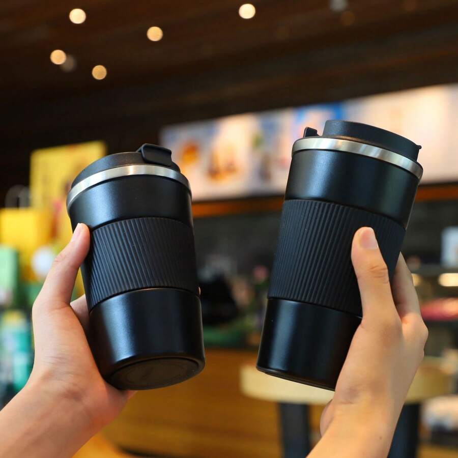 كأس قهوة عازلة فراغيا سوداء بسعة 350 مل/510 مل مع غطاء من الجلد، تصميم مضاد الانزلاق، كوب سفر للعودة إلى المدرسة