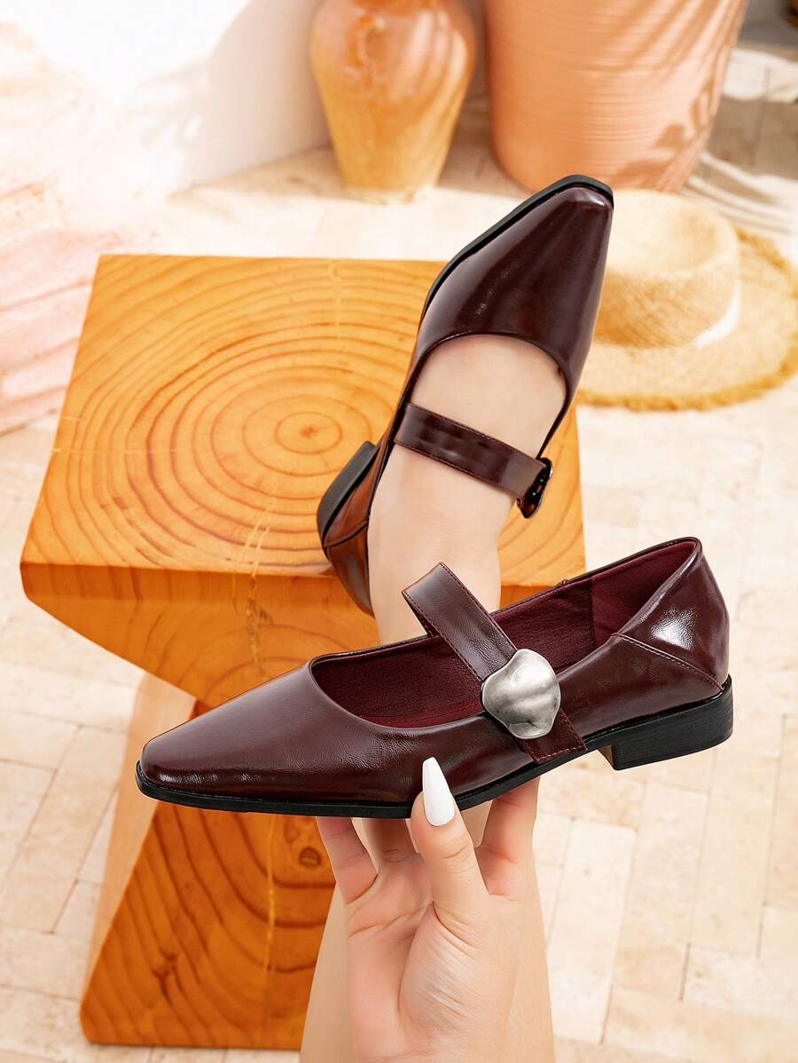 Plus Size Comfortable Flat Casual Shoes,Fashion Versatile Commute Flats