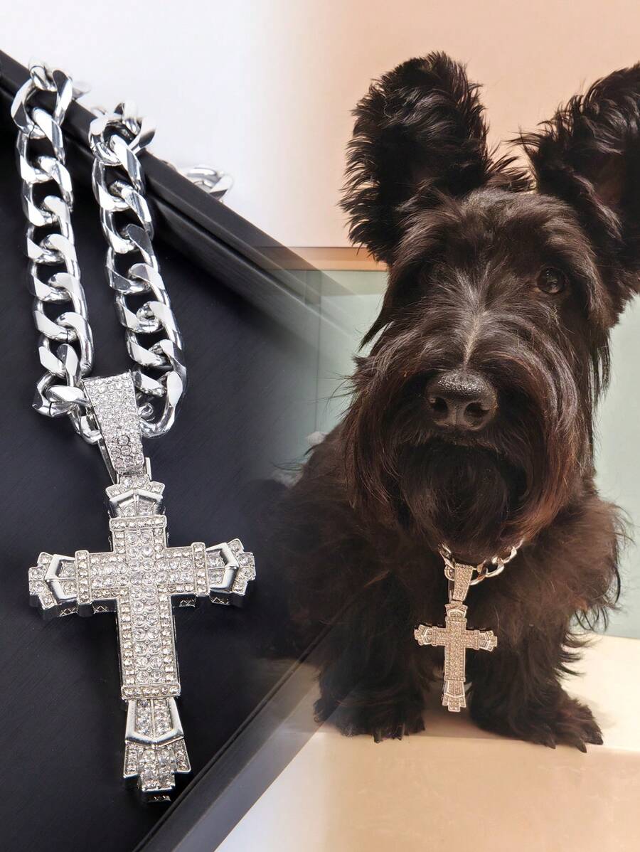 1st volledig met strass bezette kruishanger aan dikke goudkleurige legeringketting, glanzend en sprankelend, past bij huisdieren zoals katten, honden, Franse bulldog, golden retriever, labrador, punk/hiphop/straatmode accessoire ketting