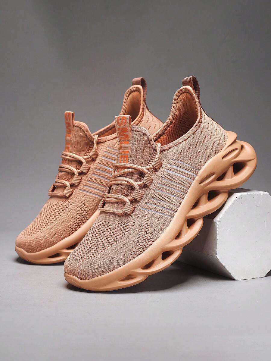 2025 New Spring/Summer Super Lightweight & Breathable Men Sports Shoes, Extra Large Sizes (39-46), Outdoor Casual Running Sneakers, Comfortable Hiking Shoes, Non-Slip , Black/Brown/White