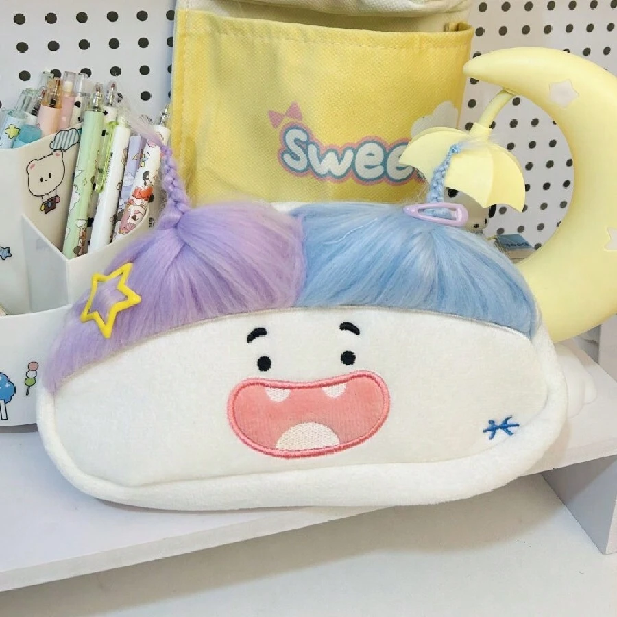 Estuche de lápices con muñeco suave y esponjoso, bolsa de almacenamiento de papelería con gran capacidad, caja de lápices bordada divertida coreana para niñas, regreso a clases, útiles escolares