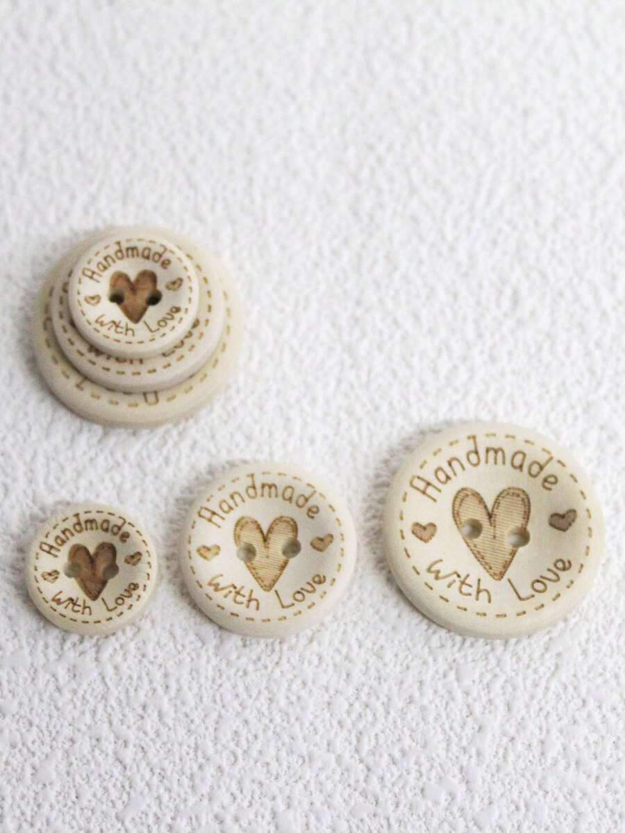 50pcs/Pack Vintage 2-Hole Wooden Heart Engraved Buttons, Suitable For Sweater, Knitwear, DIY Craft Decoration