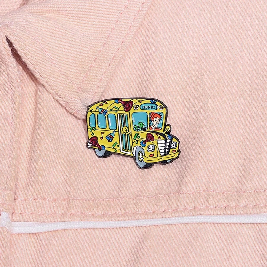1pc Fun Yellow Bus Pin | Retro And Creative Accessories To Brighten Up Your Outfit! School