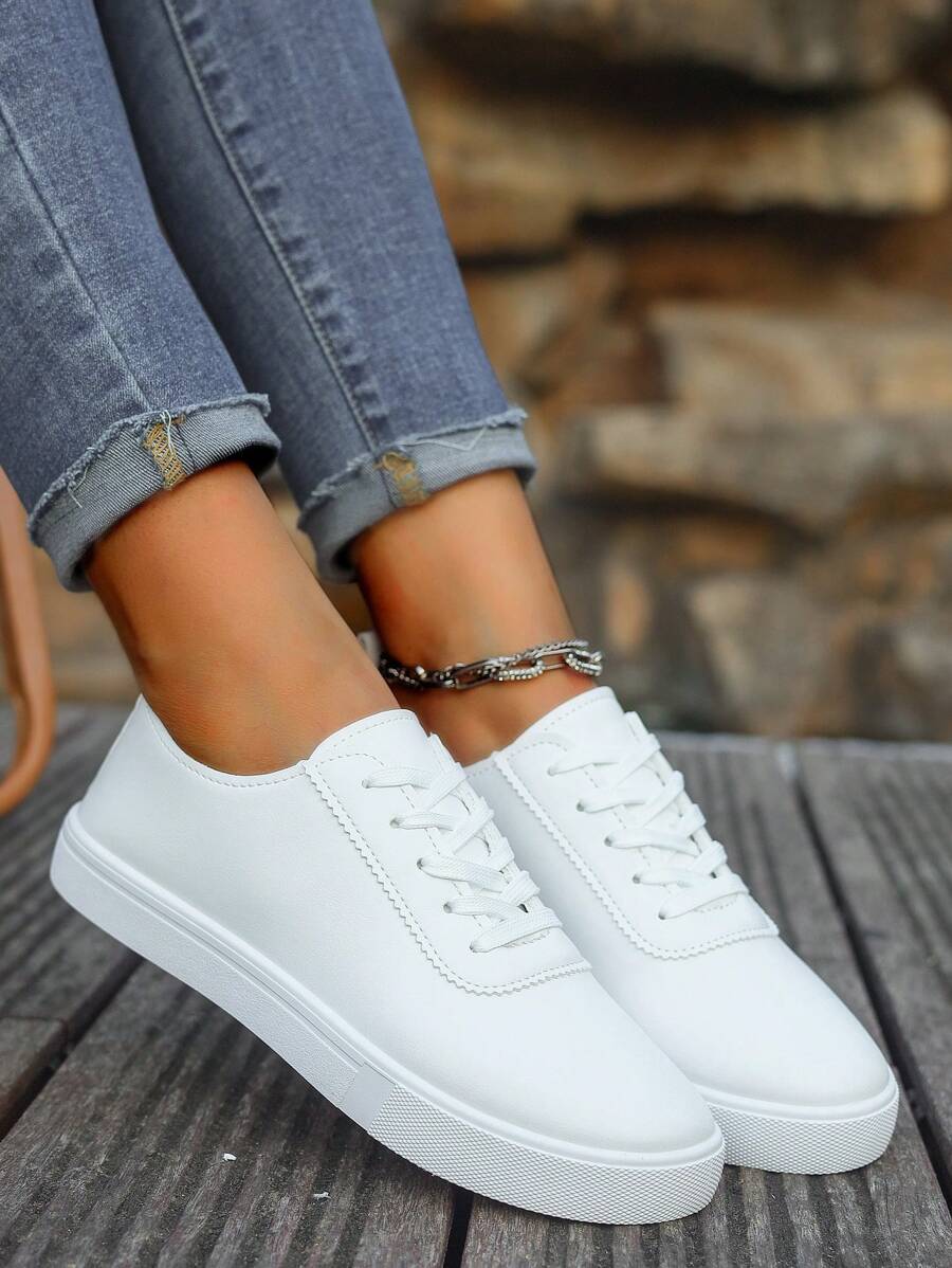 Women White Shoes - British Style Leather Lace-Up Sneakers, Round Toe Low-Top Flat Skateboard Shoes, Fashionable Breathable Non-Slip White Casual Shoes For Students