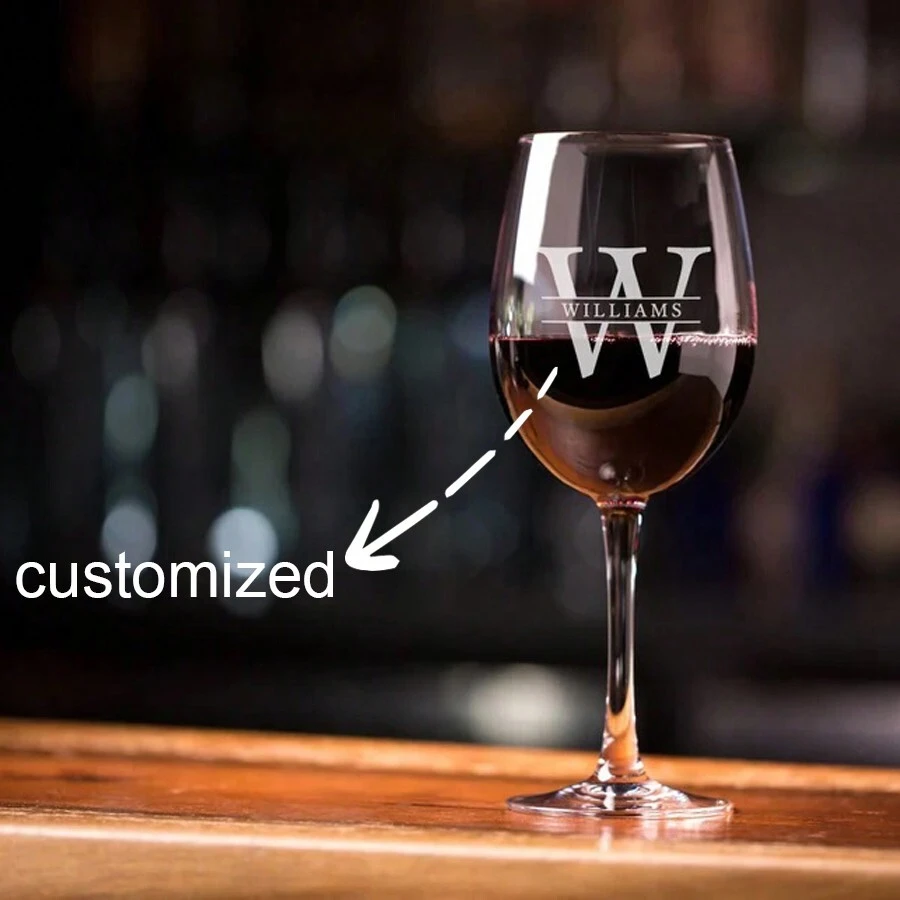 Verre à vin avec monogramme, verre à vin gravé, cadeau de mariage personnalisé, verre à vin avec monogramme de lettre, cadeaux personnalisés pour elle, cadeaux de demoiselle d'honneur de mariage, cadeau de Noël pour les femmes, cadeau de fête unique, gravé personnalisé ou père du marié par Lifetime Creations: Cadeau, Mariage