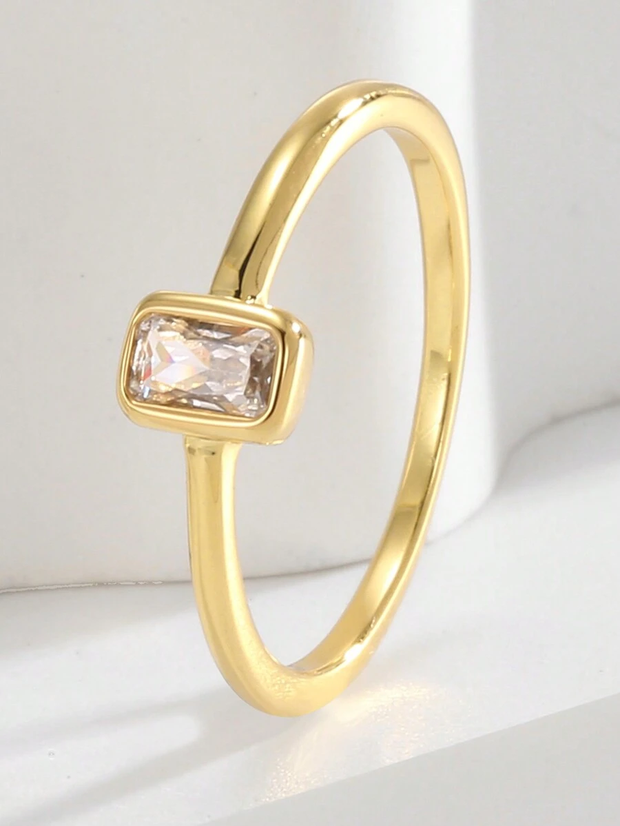 Charm-In Glänzender quadratischer Zirkonia-Ring, goldplattierter Messingring mit funkelnden Zirkonia-Steinen, eleganter Schmuck, Verlobungsring, geeignet für Partys oder Hochzeiten, Geschenk für die Freundin, Valentinstag
