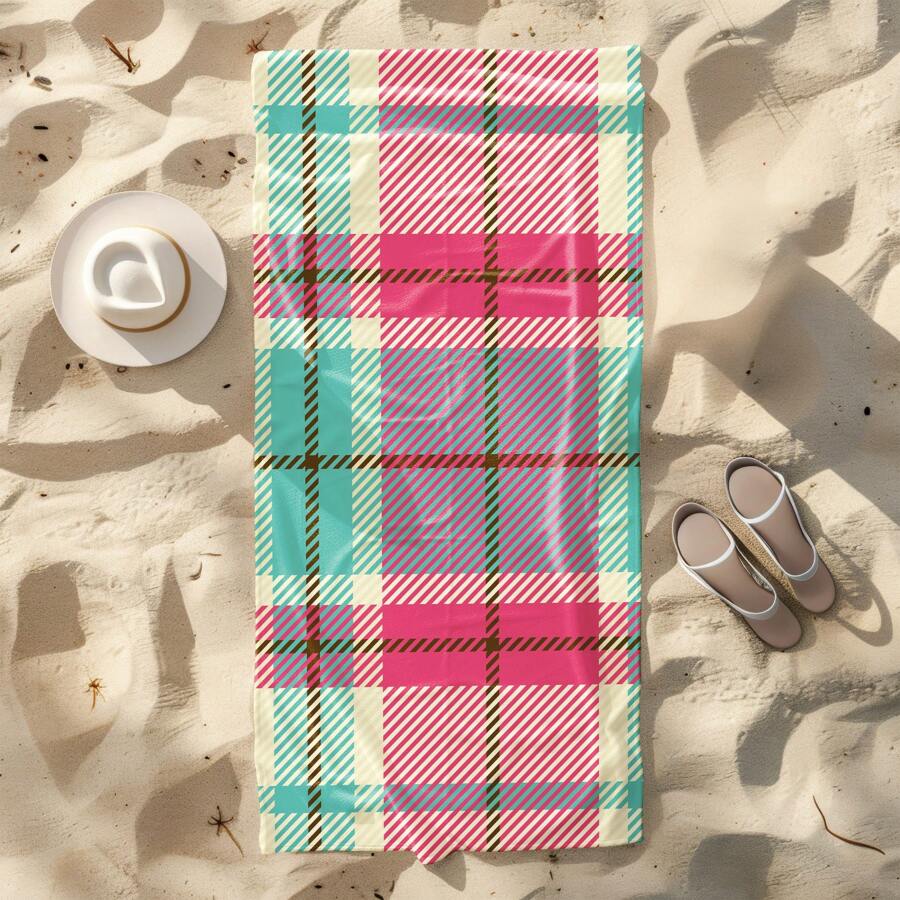 1 Toalla de playa a cuadros retro roja y verde, toalla de playa personalizada, portátil y de moda, material de mezcla de poliéster de secado rápido, suave y amigable con la piel, anti-arena y absorbente de agua, estilo universal apropiado para piscinas, viajes, yoga y entrenamiento de natación, disponible en varios tamaños, gran regalo para el verano y las vacaciones