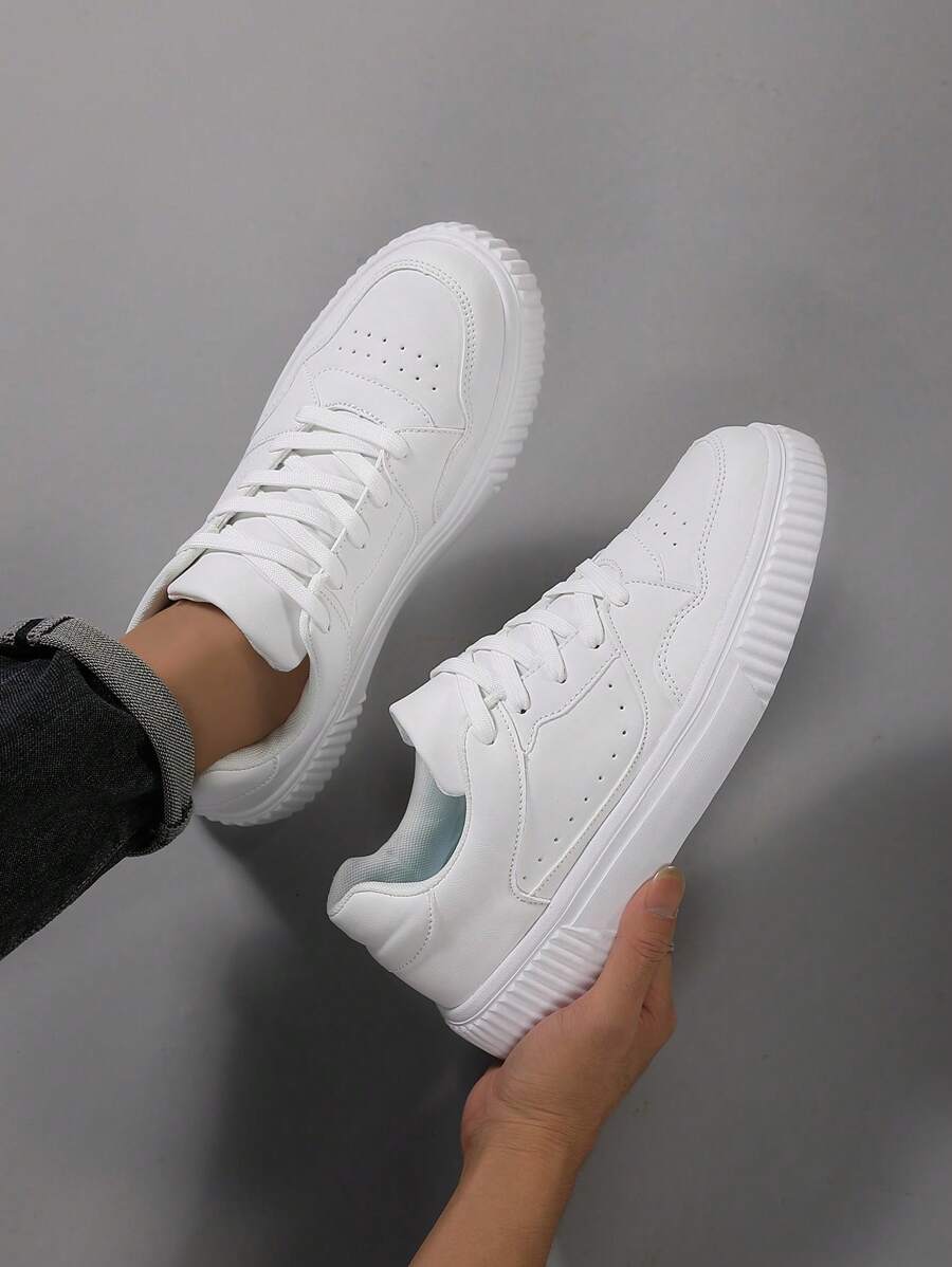 Dames veterschoenen met strepen in wit met hoge bovenkant, minimalistische stijl, ademende sportschoenen, comfortabele lichtgewicht, modieuze casual wandelschoenen, veelzijdige outdoor chunky platform skateschoenen