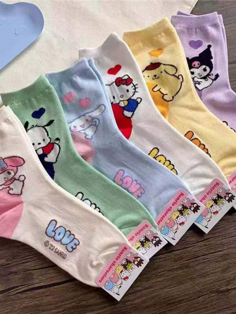 Nieuwe kindersokken Sanrio meisjes cartoon hielpatroon sokken studenten Kuromi Melody Mid-Tube antislip sokken