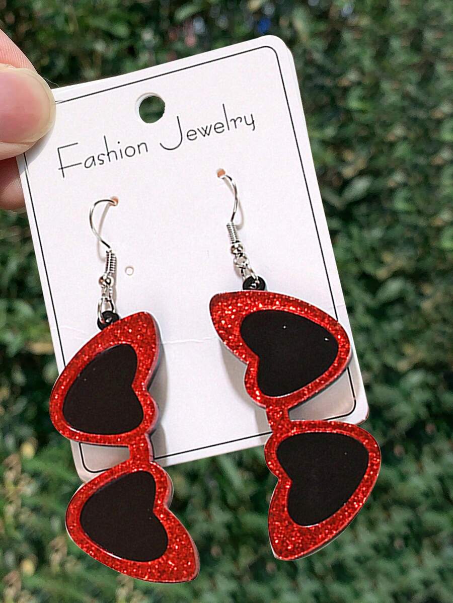 1 paire de boucles d'oreilles asymétriques en forme de cœur en acrylique, design charmant et passionné pour femmes