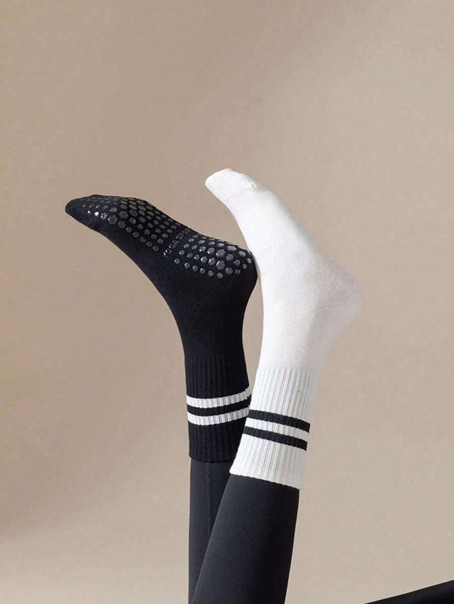 2 Pairs Women Non-Slip Yoga/Pilates Socks, Thick Warm Mid-Calf Socks For Fitness, Gymnastics, Suitable For Autumn And Winter
