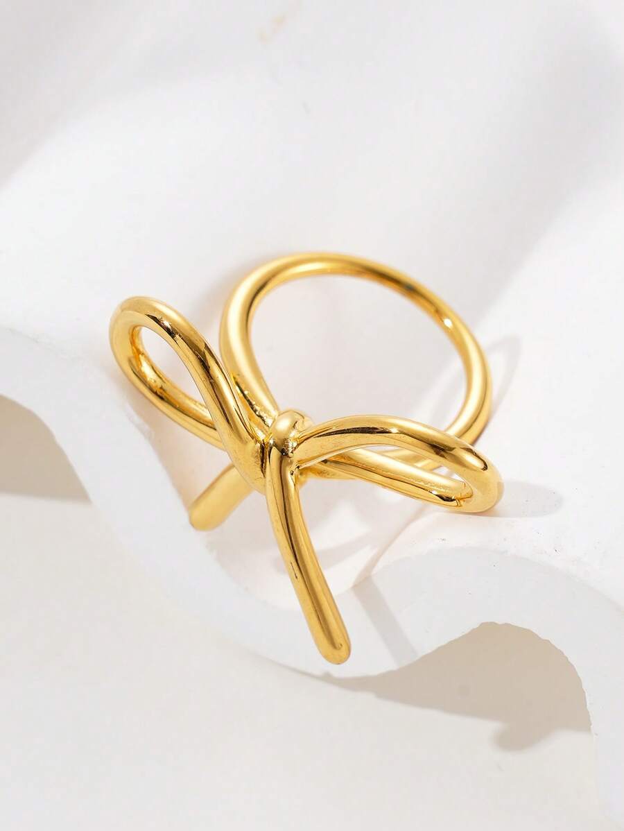 Mazuer 1pc Women's Vintage Golden Butterfly Shaped Simple Elegant Exaggerated Fashion Chic Design Ring, Versatile For New Year, Spring/Summer, Beach, Easter, Festivals, Parties, Daily Wear, Vacation