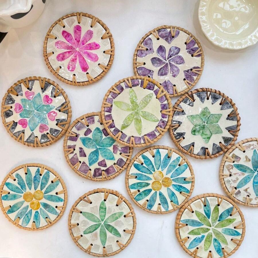 1 pieza Posavasos redondo de 10cm de estilo bohemio con esterilla de ratán y concha colorida para taza, para mesa de té