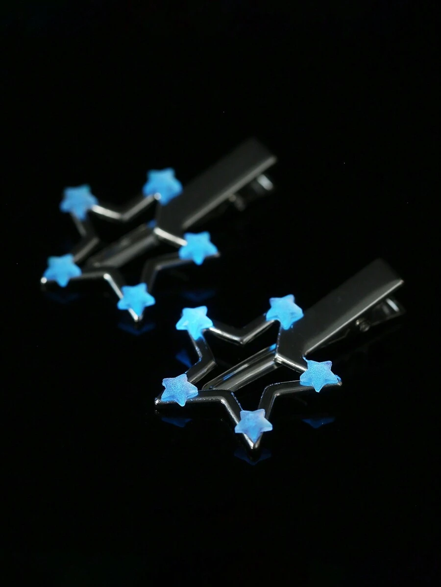 2 pares (4 piezas) de pinzas para el cabello/accesorios con diseño de estrella lindos y elegantes para Halloween, aptos para uso diario y fiestas (el producto es fotoluminiscente y requiere exposición a la luz para brillar en la oscuridad)