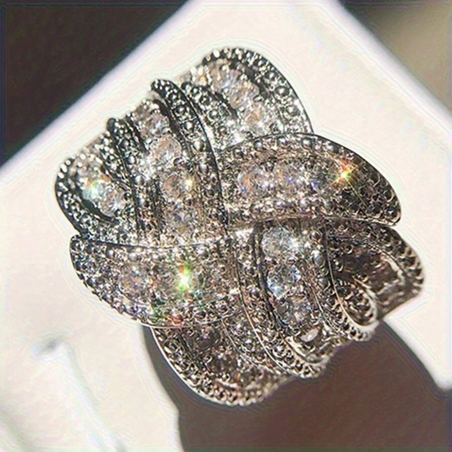 Super Glitter Synthetic Cubic Zirconia Cross Ring Noble And Elegant Women's Ring Bridal Valentine's Day Banquet Jewelry