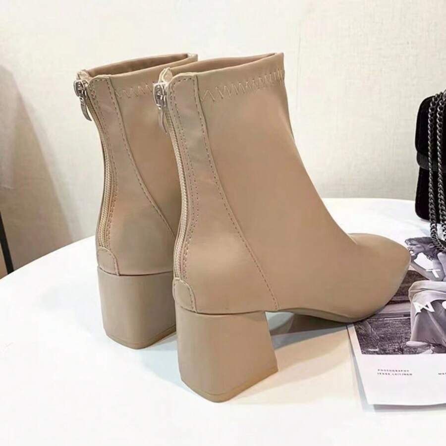 Bottes Femmes Bottes Hiver Style Européen et Américain Bout Carré Fermeture Éclair Arrière Bottines Femmes Talon Bloc Talon Moyen Femmes