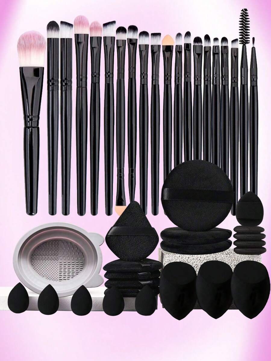 42pcs/Set Makeup Brush Set: Includes 20pcs Makeup Brushes - Foundation Brush, Powder Brush, Eyebrow Brush, Blush Brush, Highlighter Brush, Eye Shadow Brush, Eyelash Brush, Eyeliner Brush, Contour Brush, Detail Brush, Nose Shadow Brush, Face Brush + 3 Makeup Sponges + 2 Makeup Puffs+5 Triangular Puffs+1 Hairband, 2 Wristbands+1 Cleaning Tray, Suitable For All Skin Types, Summer Makeup Essential
